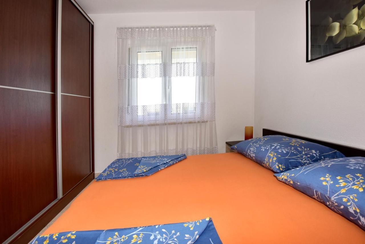 Apartments Elin Sofia Πόρετς Εξωτερικό φωτογραφία